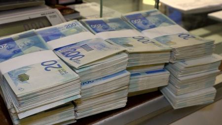 مصادرة أموال وسيارات في كفر مندا واعتقال 9 اشخاص